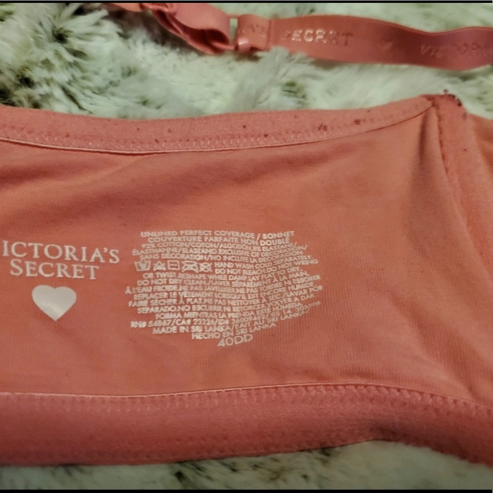 Victoria’s Secret 40DD